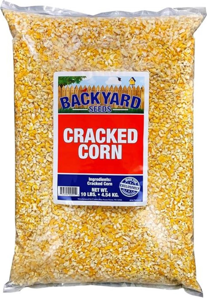 Is Cracked corn good for deer?